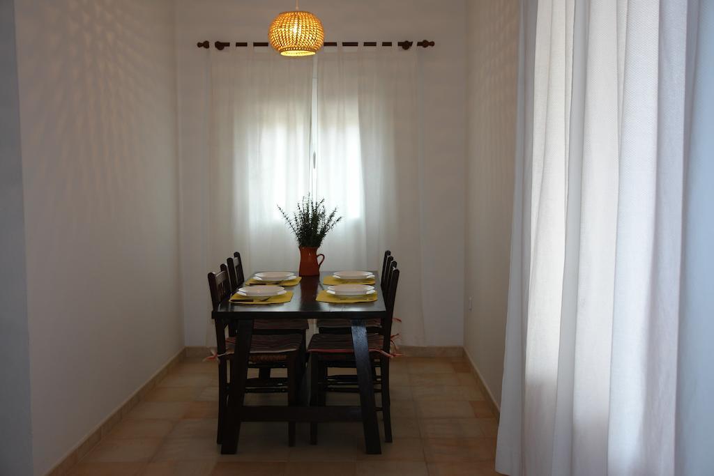 Apartamentos Escandell - Formentera Vacaciones Пляж Миджорн Экстерьер фото