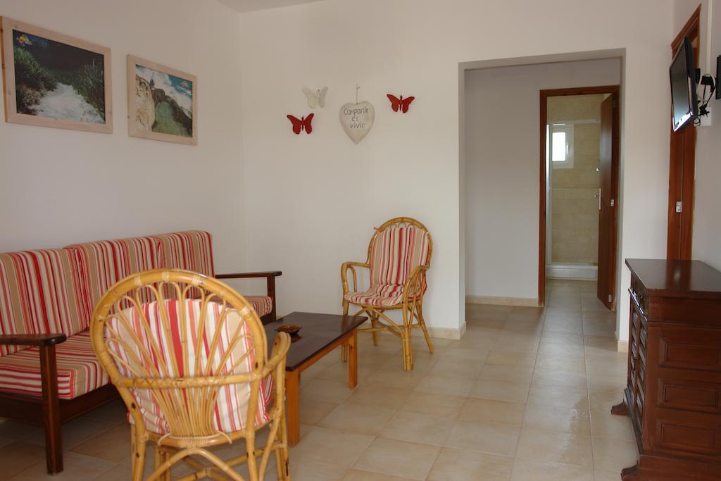 Apartamentos Escandell - Formentera Vacaciones Пляж Миджорн Экстерьер фото